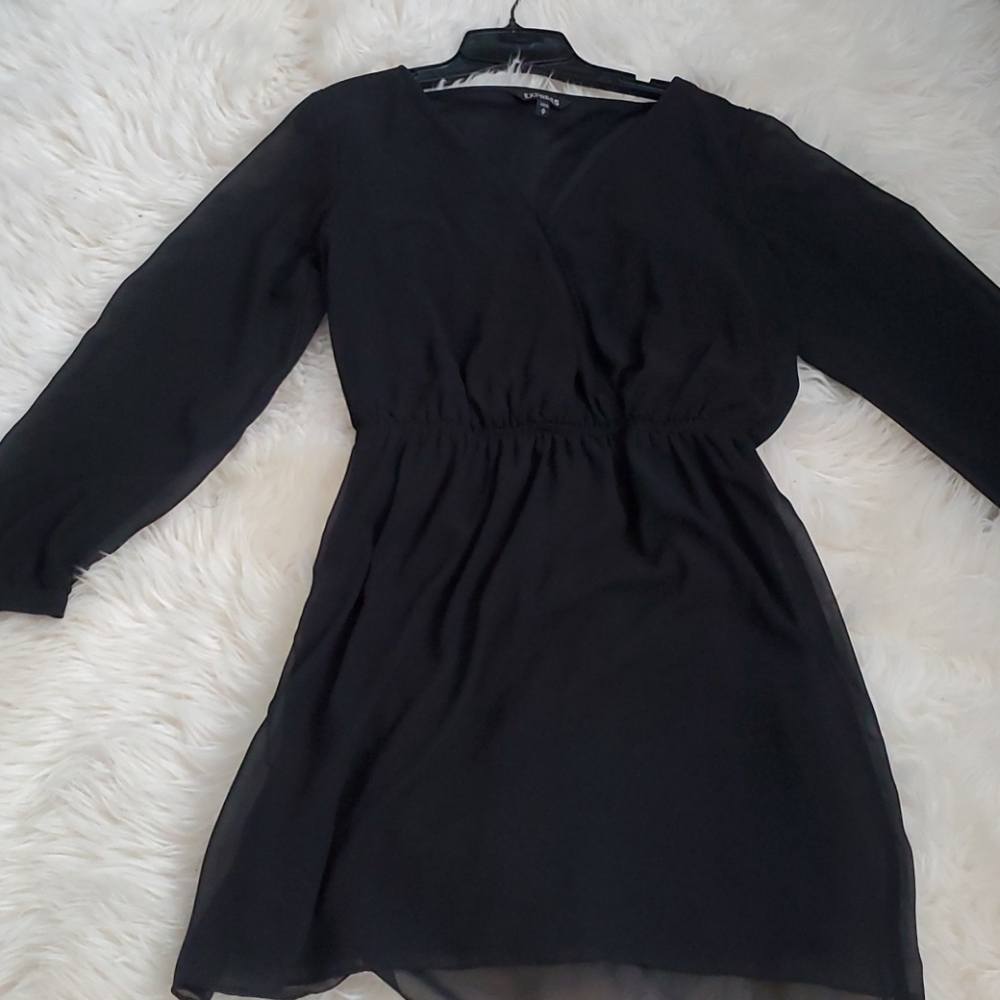 Dress - Picture 4 of 5